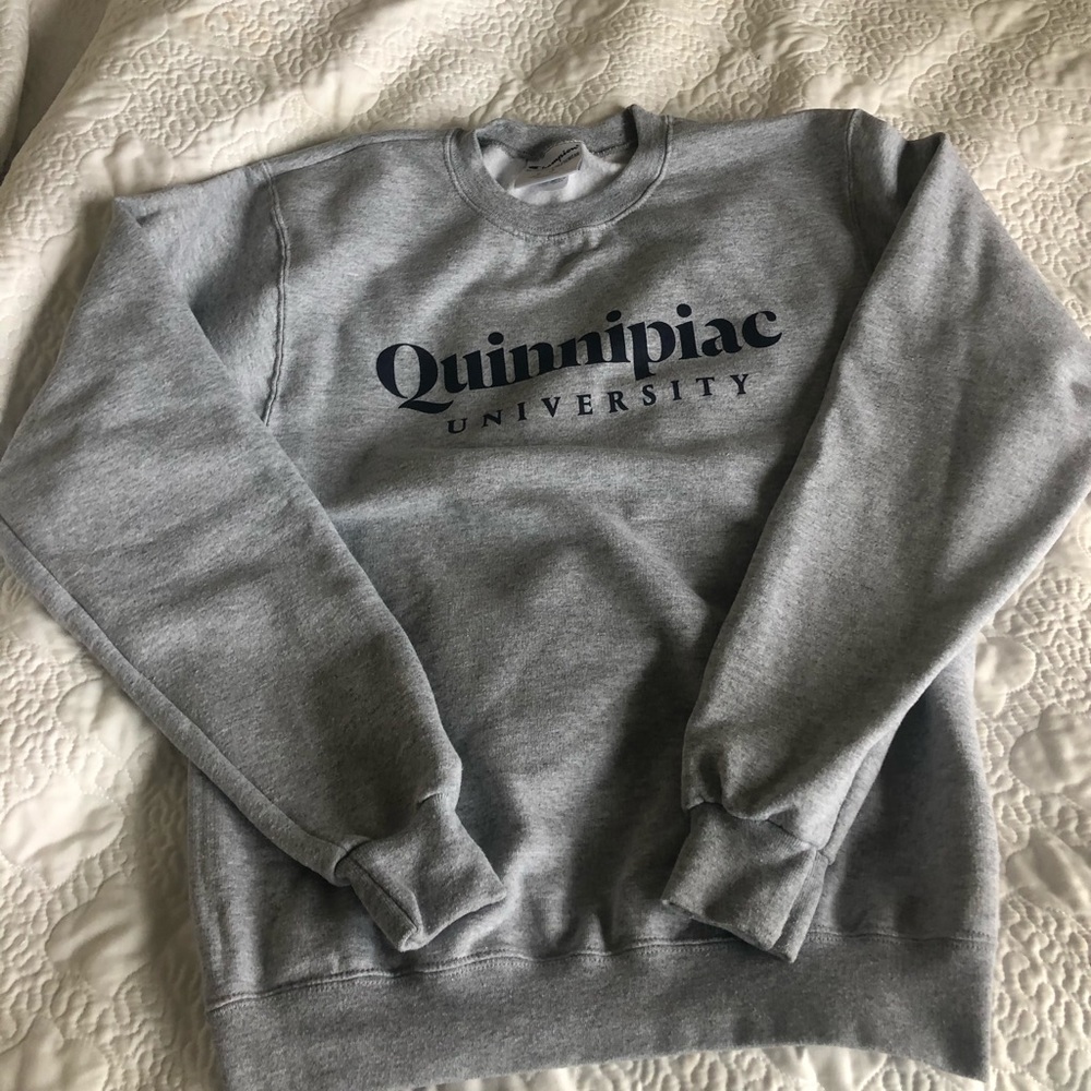 Champion Quinnipiac University Crewneck Sweatshirt